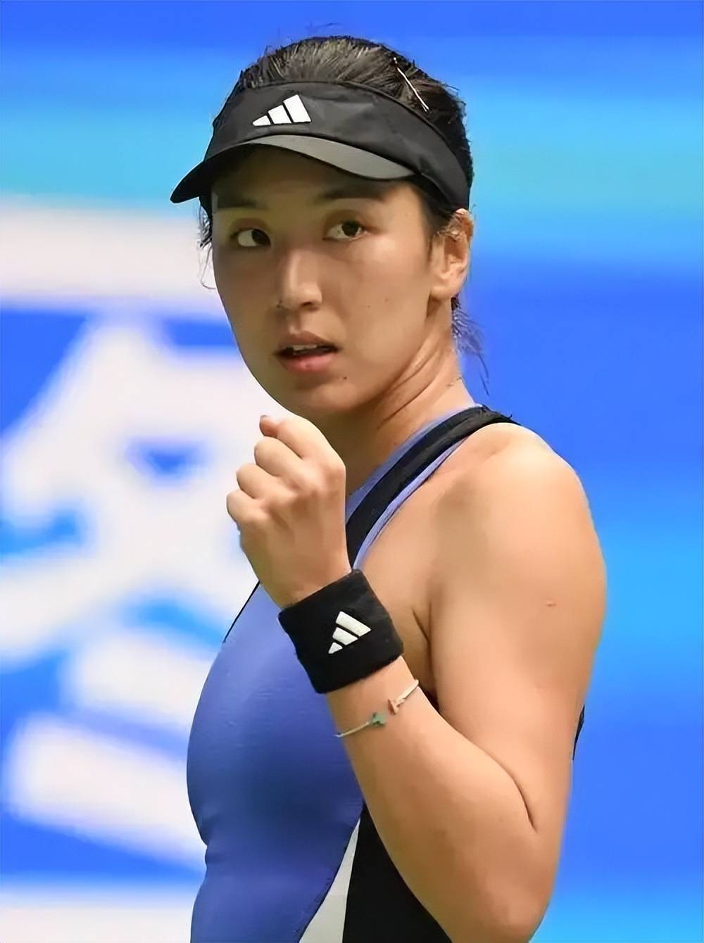 卫身后